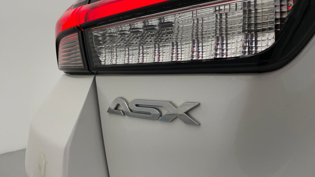 Badge (Boot Left Side)