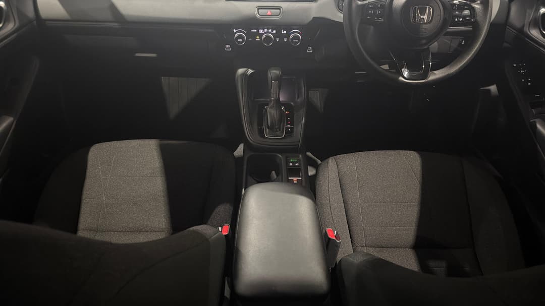 2024 Honda HR-V Vi X, Automatic, 21699 km, Center Console