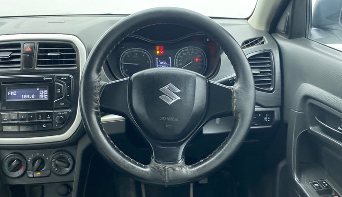 2016 Maruti Vitara Brezza VDI OPT, Diesel, Manual, 1,10,954 km, Steering Wheel Close-up