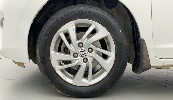 2015 Honda Jazz 1.2 V AT, Petrol, Automatic, 39,914 km, Left Front Wheel