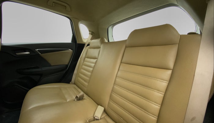 2015 Honda Jazz 1.2 V AT, Petrol, Automatic, 39,914 km, Right Side Rear Door Cabin