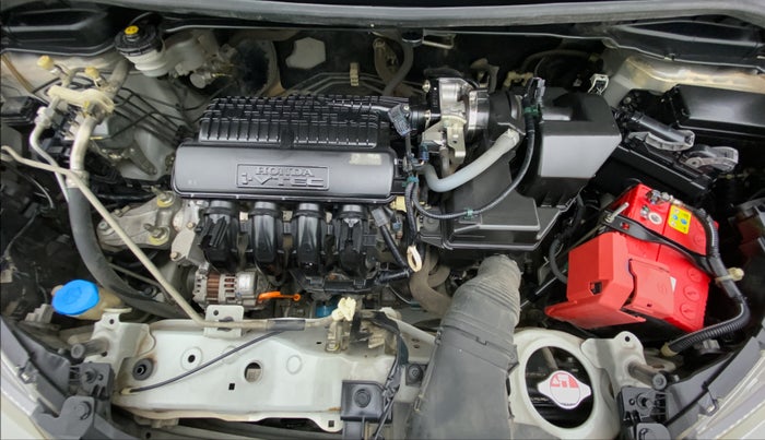 2015 Honda Jazz 1.2 V AT, Petrol, Automatic, 39,914 km, Open Bonet