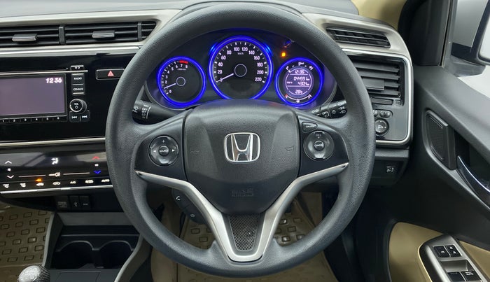 2016 Honda City V MT PETROL, Petrol, Manual, 44,618 km, Steering Wheel Close Up