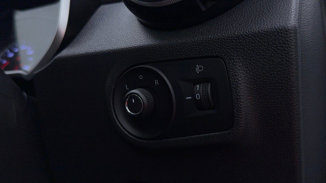 Utility Switches/Buttons