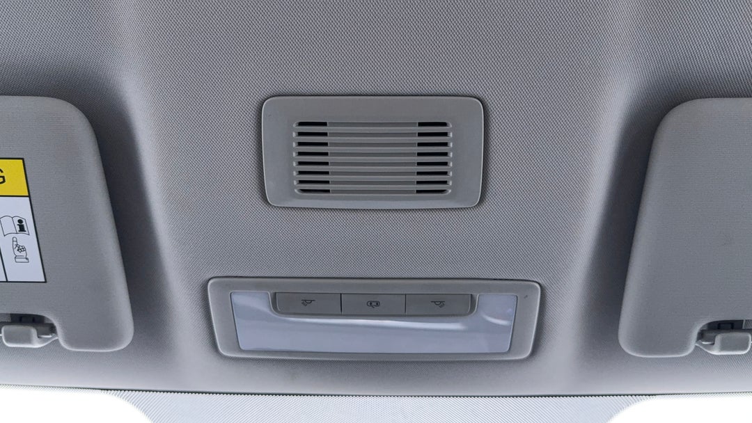 On-Roof Controls/Sunglass holder