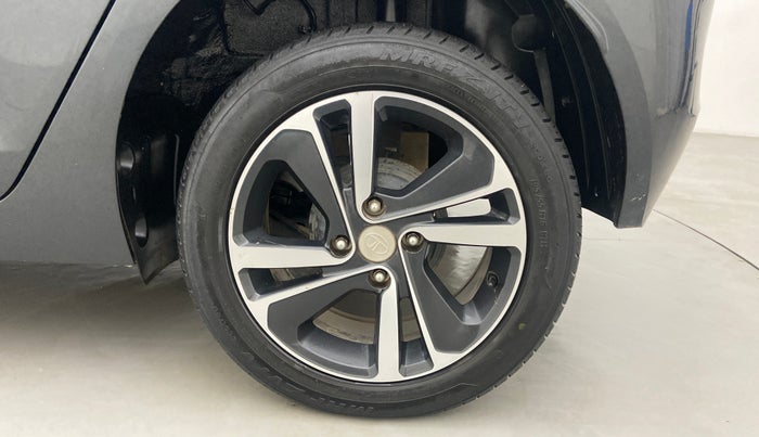 2020 Tata ALTROZ XZ 1.2, Petrol, Manual, 22,143 km, Left Rear Wheel