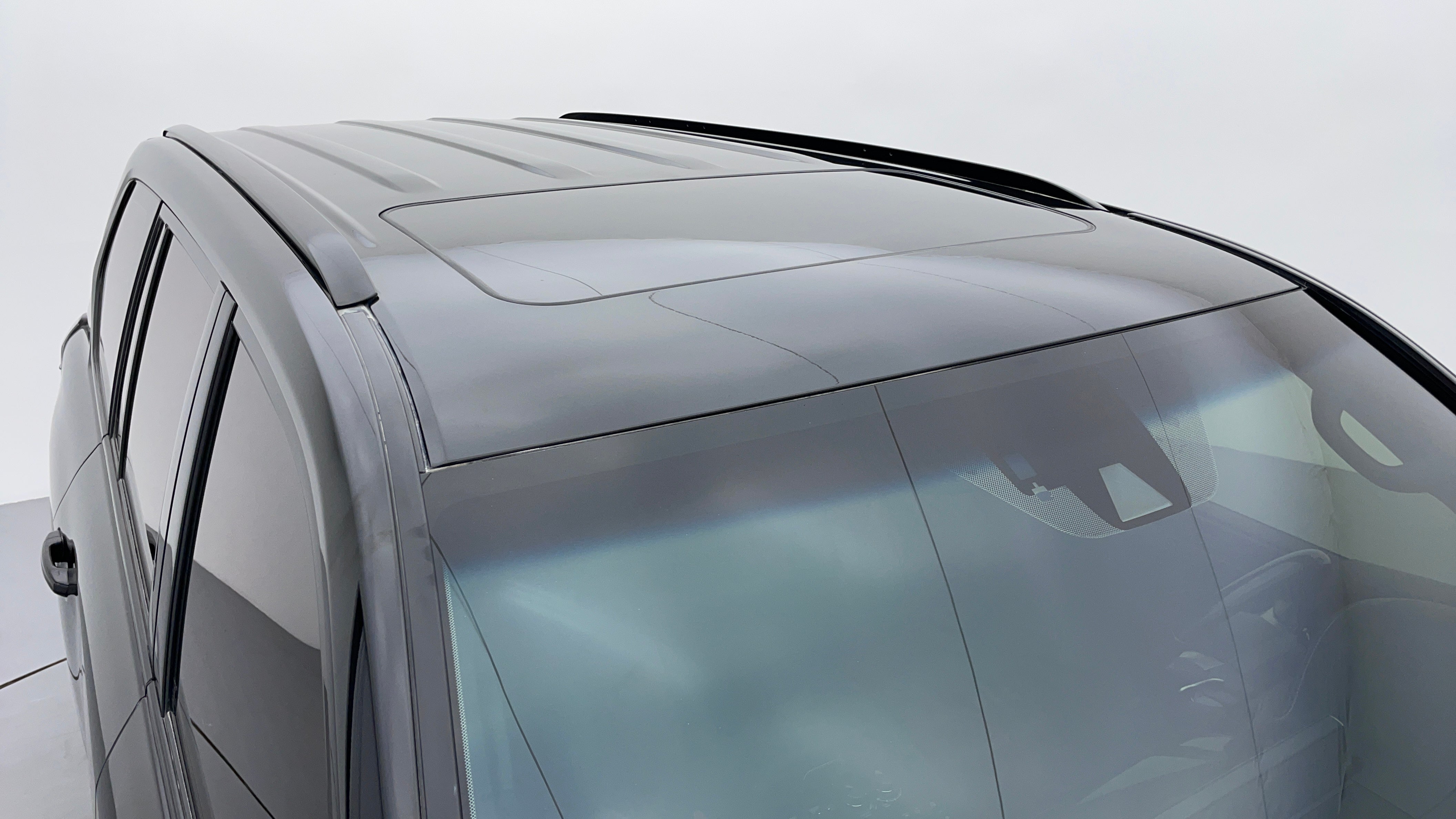 Lexus LX 570-Roof/Sunroof View