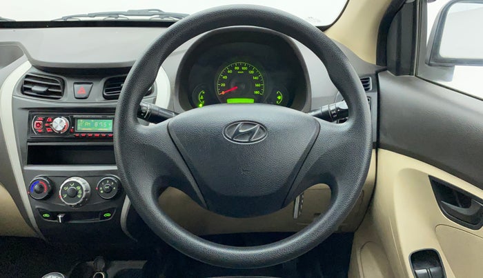2018 Hyundai Eon ERA +, Petrol, Manual, 24,161 km, Steering Wheel Close Up