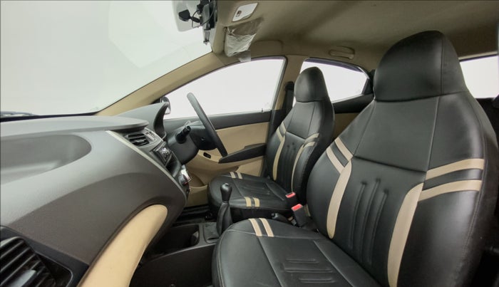 2018 Hyundai Eon ERA +, Petrol, Manual, 24,161 km, Right Side Front Door Cabin