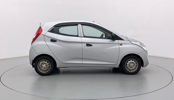 2018 Hyundai Eon ERA +, Petrol, Manual, 24,161 km, Right Side View