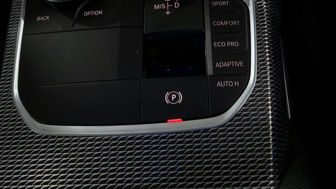 2021 BMW 3 30i M Sport, Automatic, 58055 km, Handbrake