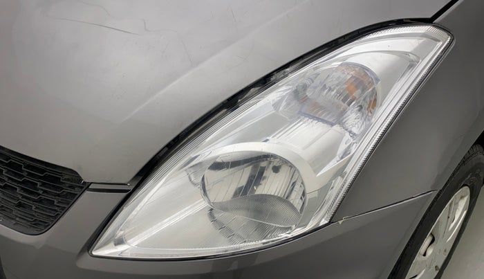 2017 Maruti Swift LXI (O), Petrol, Manual, 60,531 km, Left headlight - Faded