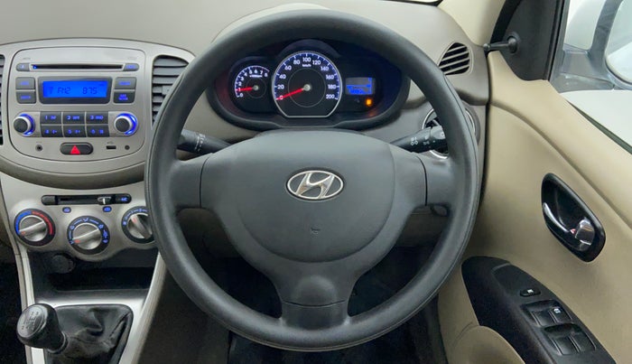 2013 Hyundai i10 MAGNA 1.1 IRDE2, Petrol, Manual, 40,960 km, Steering Wheel Close Up