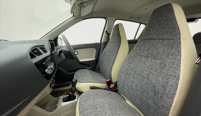 2016 Maruti Alto K10 VXI P, Petrol, Manual, 28,809 km, Right Side Front Door Cabin