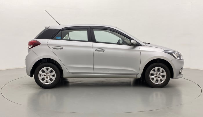 2018 Hyundai Elite i20 SPORTZ 1.2, Petrol, Manual, 28,508 km, Right Side View