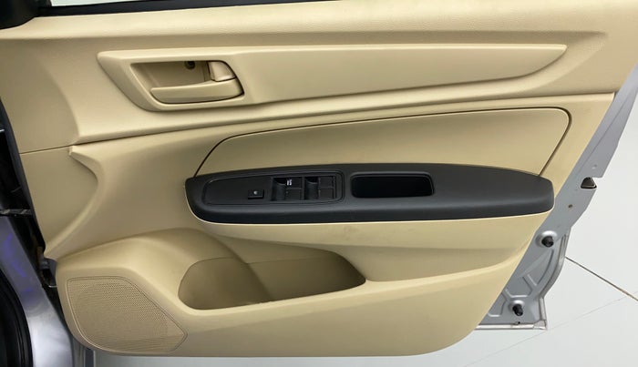 2019 Honda Amaze 1.2 EMT I VTEC, CNG, Manual, 42,023 km, Driver Side Door Panels Control