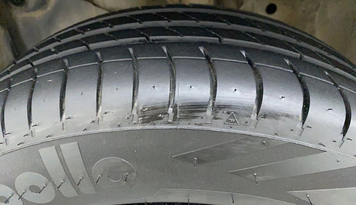 2019 Honda Amaze 1.2 EMT I VTEC, CNG, Manual, 42,023 km, Left Front Tyre Tread