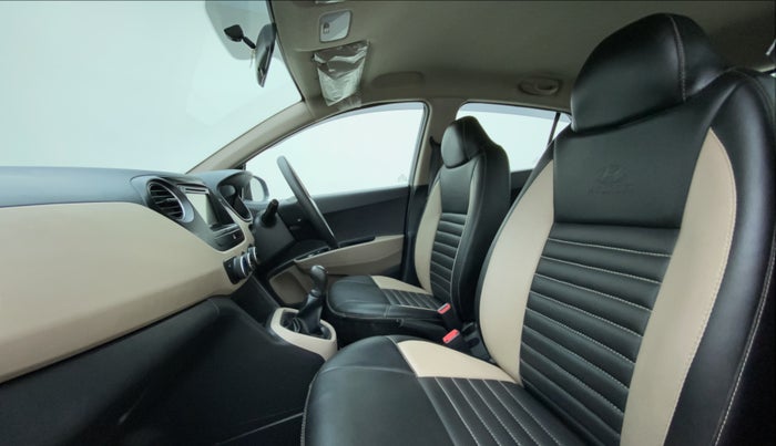 2017 Hyundai Grand i10 MAGNA 1.2 KAPPA VTVT, Petrol, Manual, 27,023 km, Right Side Front Door Cabin
