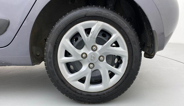 2017 Hyundai Grand i10 MAGNA 1.2 KAPPA VTVT, Petrol, Manual, 27,023 km, Left Rear Wheel