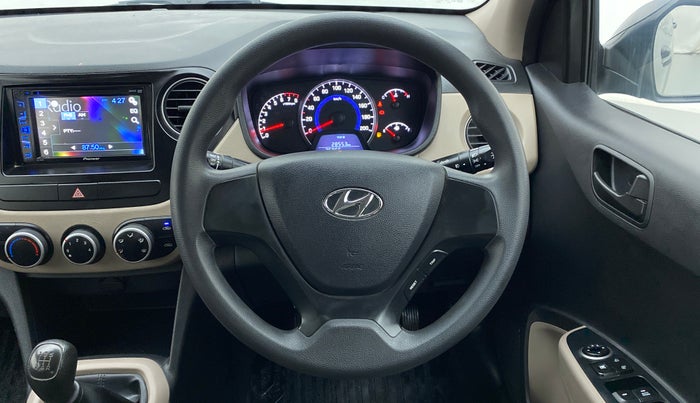2017 Hyundai Grand i10 MAGNA 1.2 KAPPA VTVT, Petrol, Manual, 27,023 km, Steering Wheel Close Up