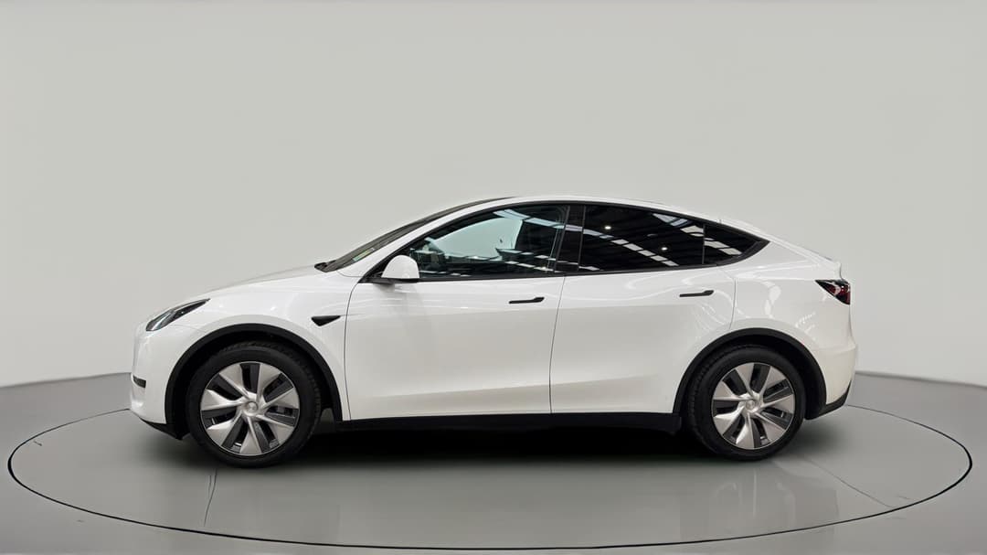2022 Tesla Model Y Rear-wheel Drive, Automatic, 51414 km, Left Side View