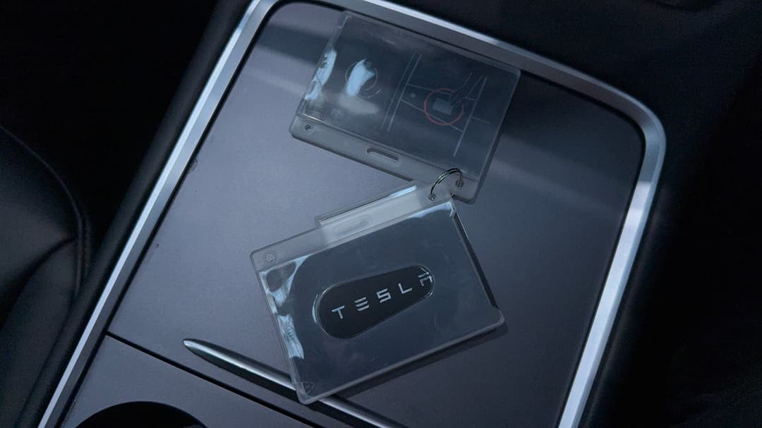 2022 Tesla Model Y Rear-wheel Drive, Automatic, 51414 km, Key Close-up