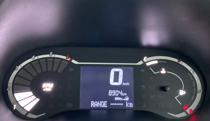 2021 Nissan MAGNITE XE, Petrol, Manual, 8,904 km, Odometer Image