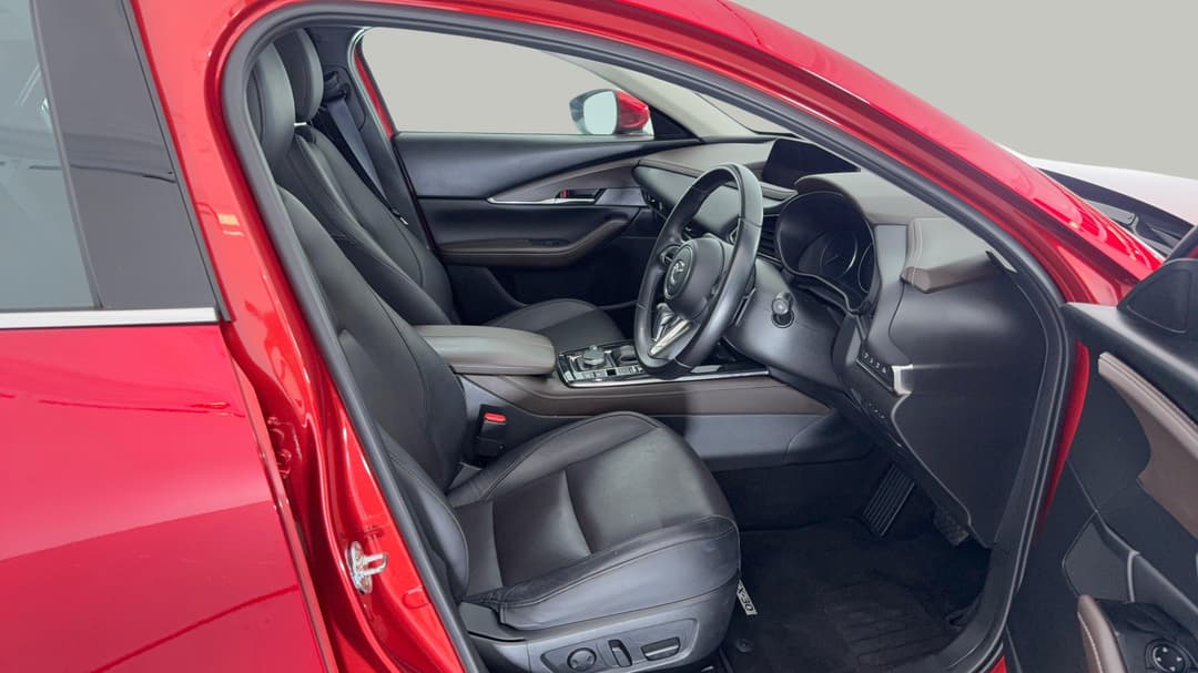 2024 Mazda CX-30 G20 Touring (FWD), Automatic, 34143 km, Right Side Front Door Cabin View