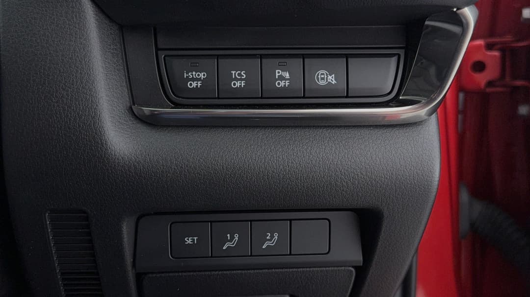 2024 Mazda CX-30 G20 Touring (FWD), Automatic, 34143 km, Utility Switches/Buttons