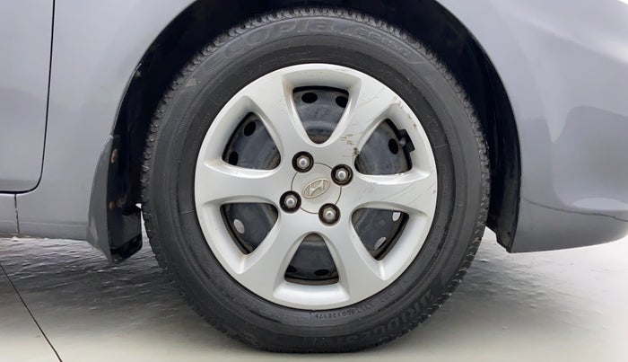 2012 Hyundai Verna FLUIDIC 1.6 EX VTVT, Petrol, Manual, 1,02,830 km, Right Front Tyre