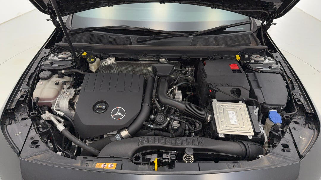2020 Mercedes-benz A180 A180, Automatic, 33510 km, Open Bonnet (Engine)