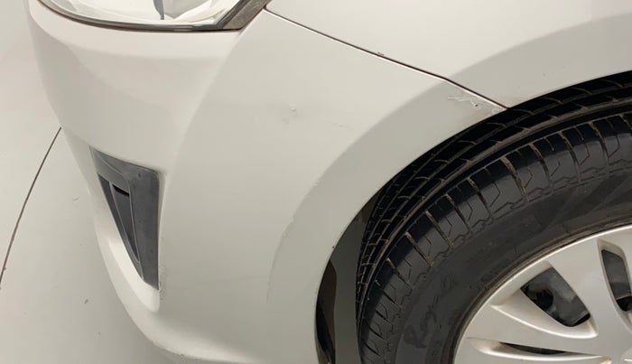 2013 Maruti Ertiga VXI, Petrol, Manual, 62,170 km, Front bumper - Minor scratches