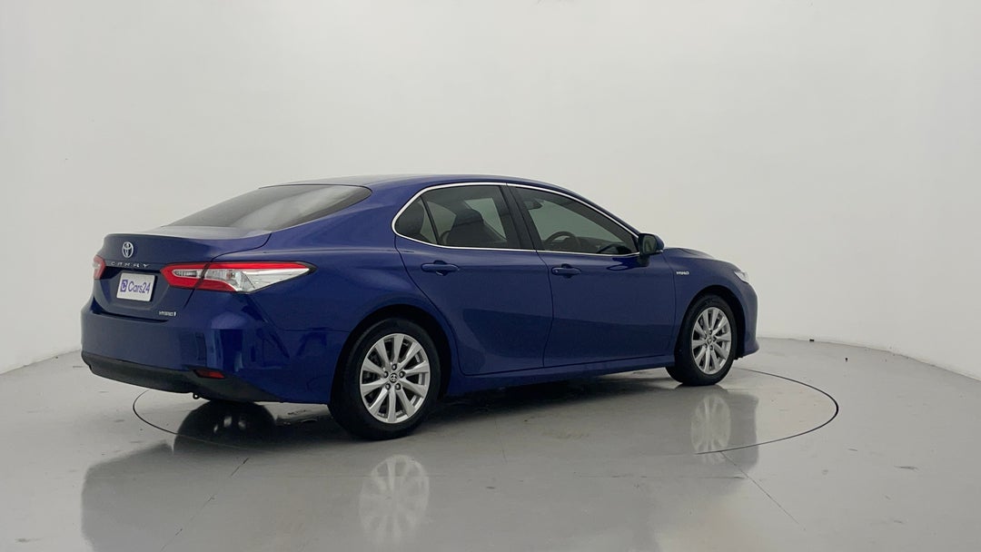 Right Back Diagonal (45- Degree) View