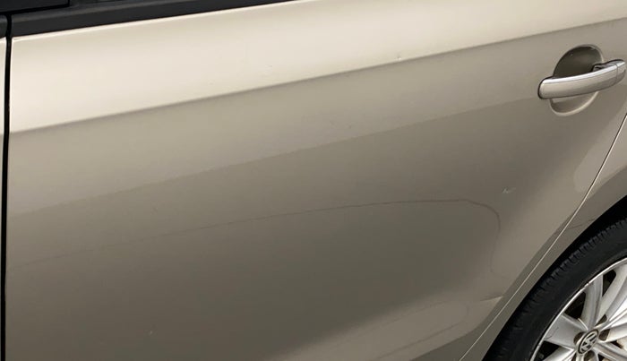 2016 Volkswagen Vento HIGHLINE 1.5 AT, Diesel, Automatic, 1,12,340 km, Rear left door - Minor scratches