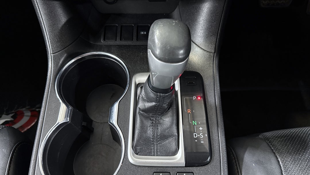 2019 Toyota Kluger Gxl (4x2), Automatic, 96867 km, Gear Lever 