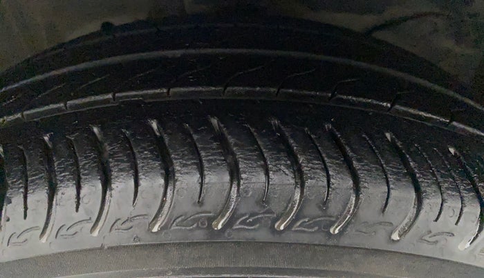 2019 Honda Amaze 1.2L I-VTEC V CVT, Petrol, Automatic, 26,733 km, Right Front Tyre Tread