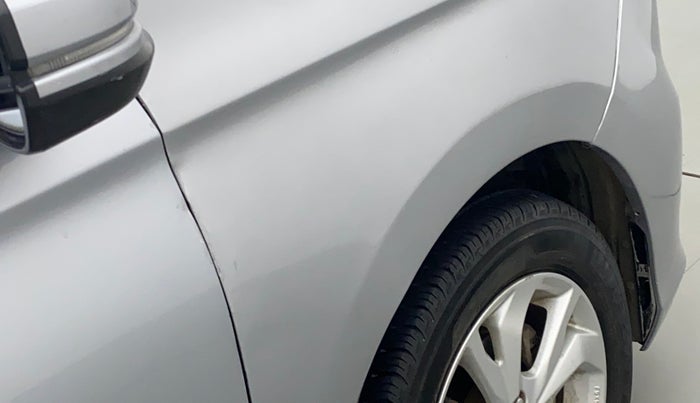 2019 Honda Amaze 1.2L I-VTEC V CVT, Petrol, Automatic, 26,733 km, Right fender - Slightly dented