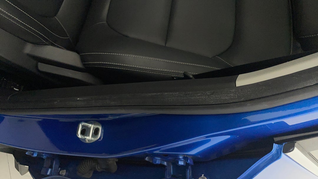 2020 MG ZS Essence, Automatic, 45350 km, Door Interior Front LHS Stain