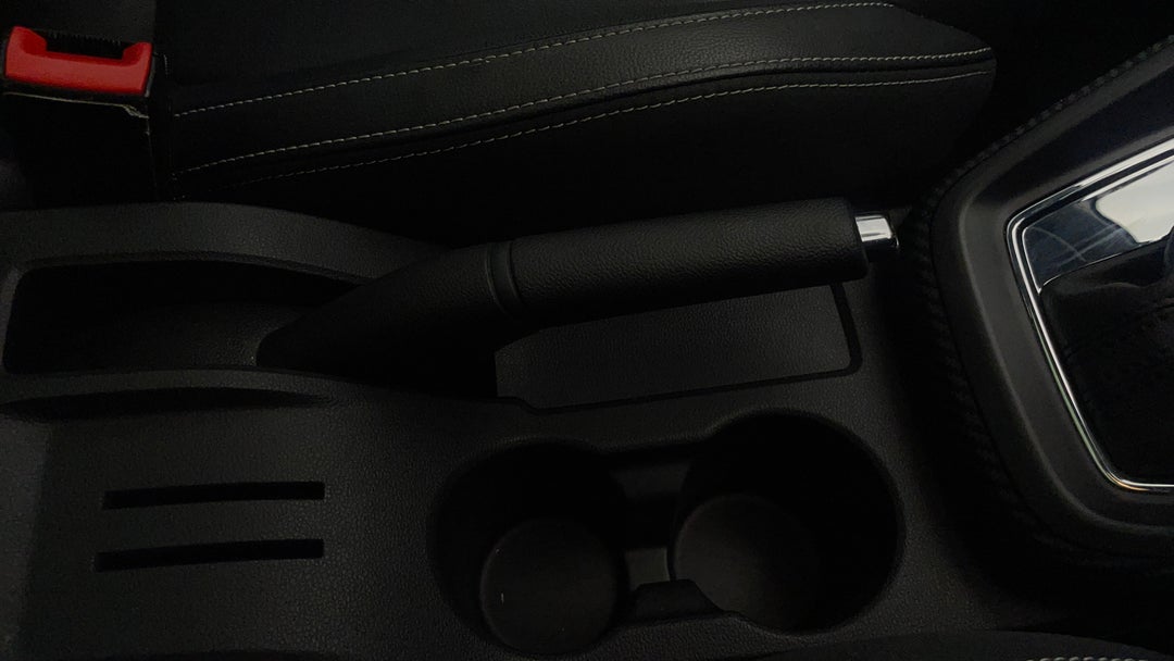 2020 MG ZS Essence, Automatic, 45350 km, Handbrake