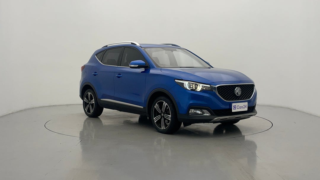 2020 MG ZS Essence, Automatic, 45350 km, Right Front Diagonal (45- Degree) View