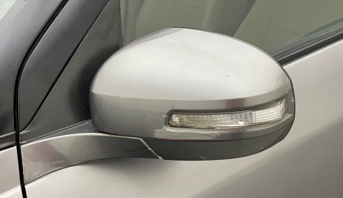 2013 Maruti Swift Dzire VXI, Petrol, Manual, 93,741 km, Left rear-view mirror - Indicator light has minor damage
