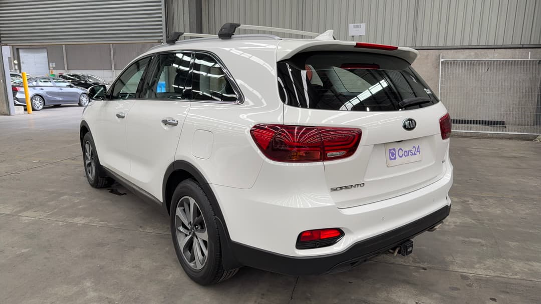 2019 Kia Sorento Sport (4x2), Automatic, 96072 km, Left Back Diagonal (45- Degree) View
