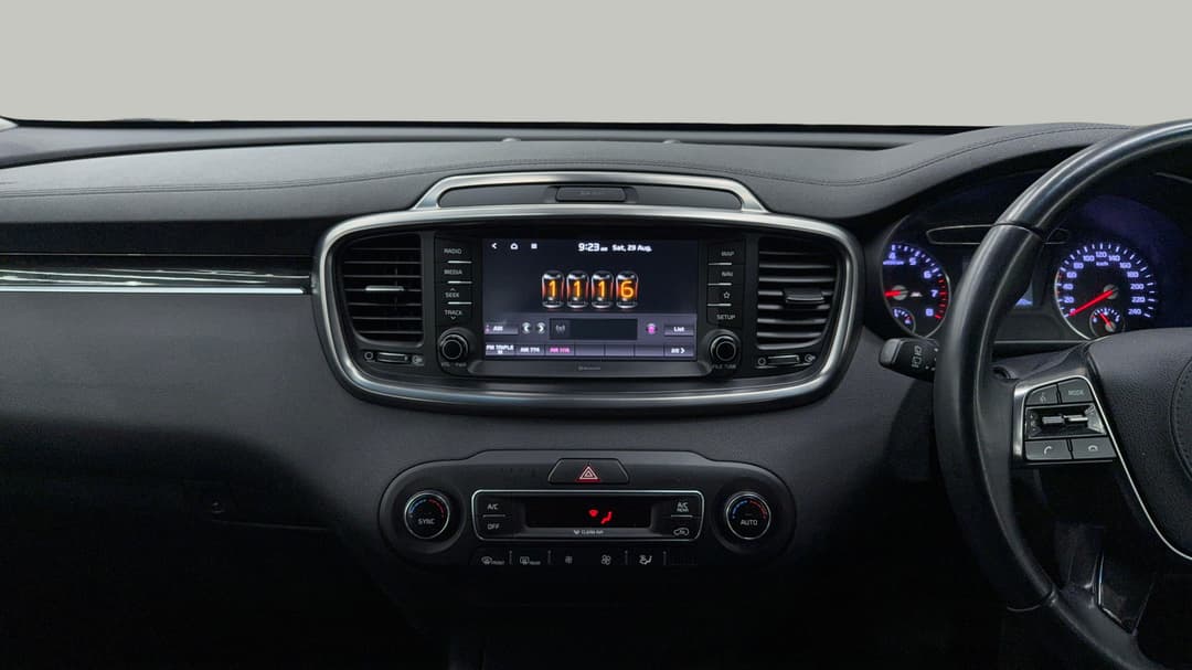 2019 Kia Sorento Sport (4x2), Automatic, 96072 km, Center Console