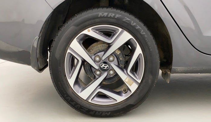 2022 Hyundai AURA SX PLUS 1.2 AMT, Petrol, Automatic, 9,393 km, Right Rear Wheel