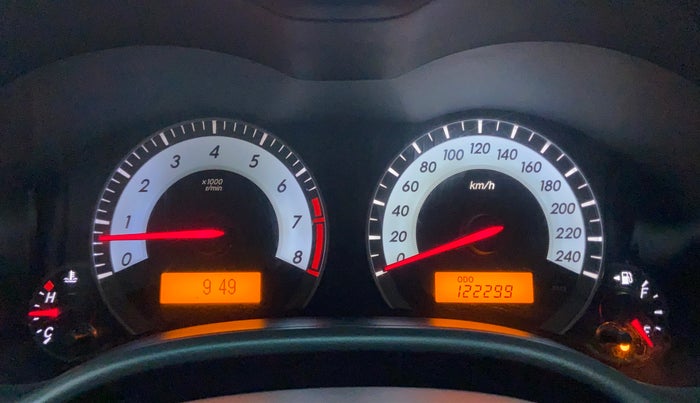 2011 Toyota Corolla Altis 1.8 G, CNG, Manual, 1,22,988 km, Odometer Image
