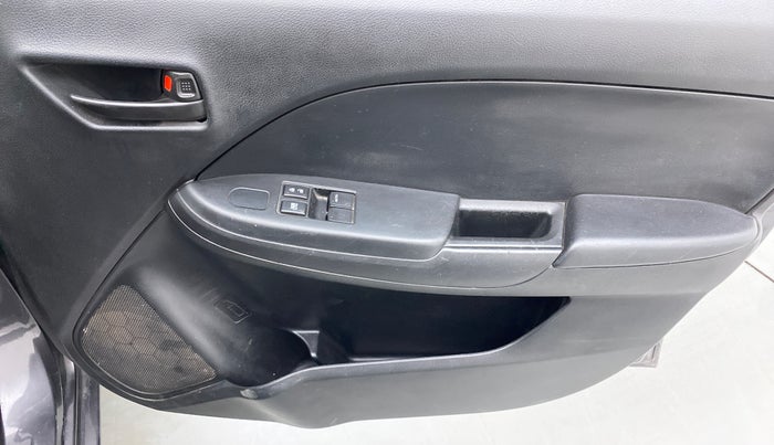 2016 Maruti Baleno SIGMA PETROL 1.2, Petrol, Manual, 47,741 km, Driver Side Door Panels Control