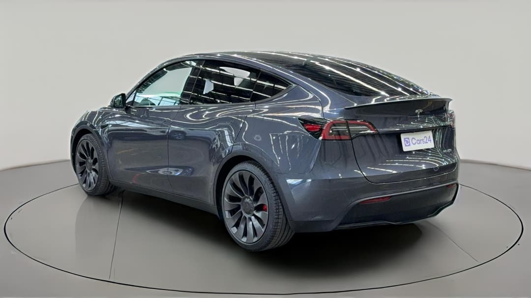 2023 Tesla Model Y Performance, Automatic, 31018 km, Left Back Diagonal (45- Degree) View