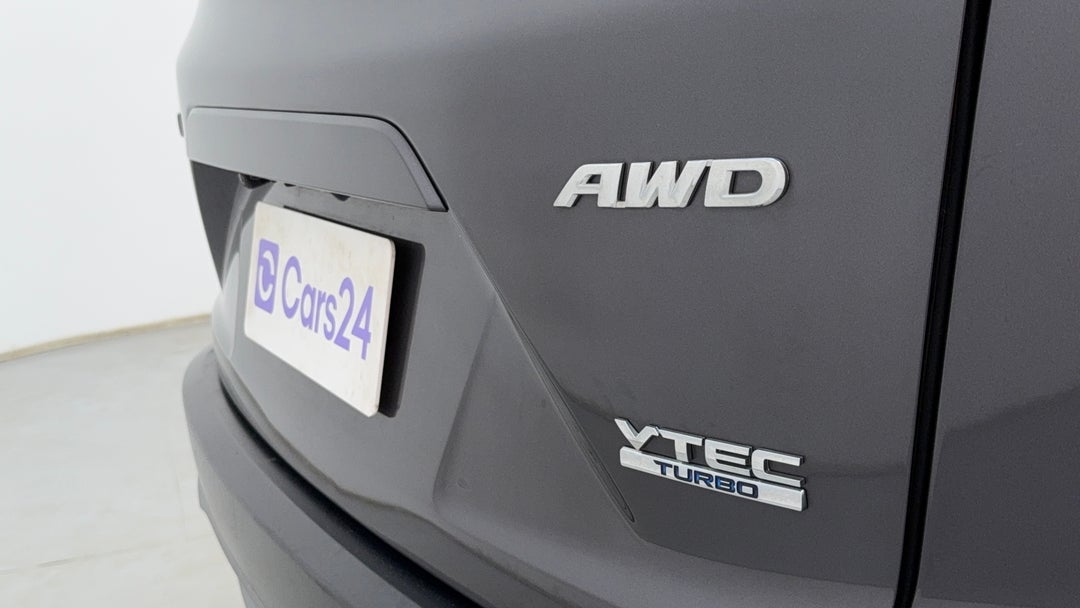 Badge (Boot Right Side)