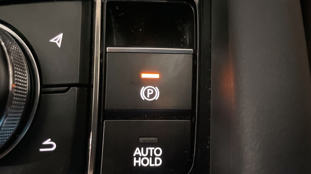 2021 Mazda Mazda3 G20 Touring, Automatic, 61683 km, Handbrake