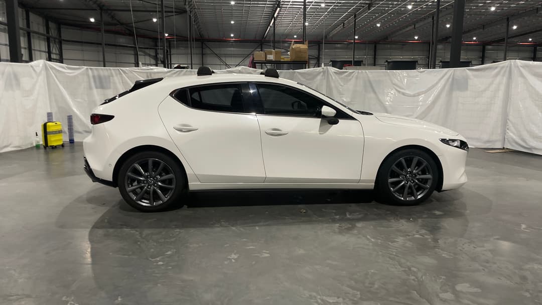 2021 Mazda Mazda3 G20 Touring, Automatic, 61683 km, Right Side View